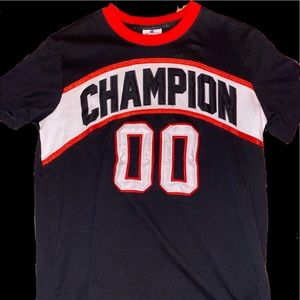 Champion T-shirt size M